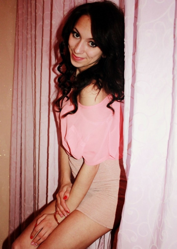 Анна, 22 года, 2 размер груди